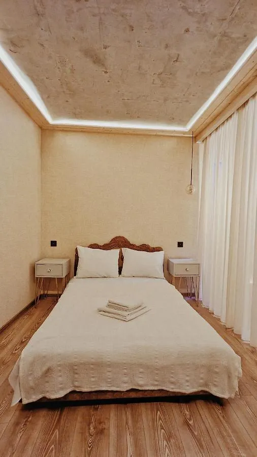 Old Tbilisi Style Apartment جورجيا